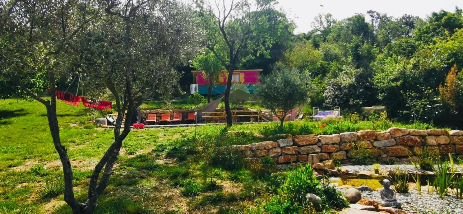 Roulotte Bohemian Lover In Provence, วาล็องโซล ภายนอก รูปภาพ